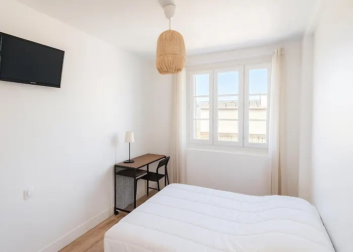 Ξενοδοχείο με διαμερίσματα 4 L'appart Et Salle De Bain Privee Avec Espace Commun Linge Et Menage Inclus Gare Centre 3*