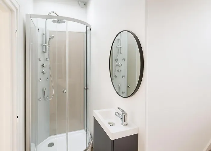4 L'appart Et Salle De Bain Privee Avec Espace Commun Linge Et Menage Inclus Gare Centre Апарт-отель 3*