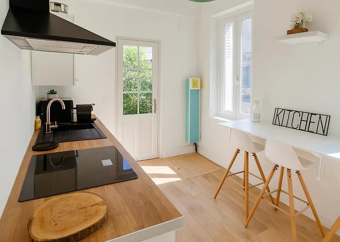 Ξενοδοχείο με διαμερίσματα 4 L'appart Et Salle De Bain Privee Avec Espace Commun Linge Et Menage Inclus Gare Centre 3*